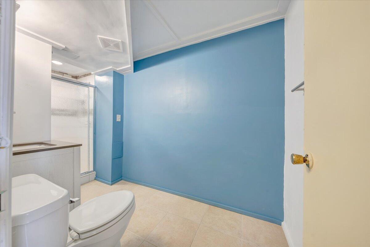 5001 Hildebrand Road Northwest Roanoke, VA 24012 - Photo 48 of 64 49-MIB09810