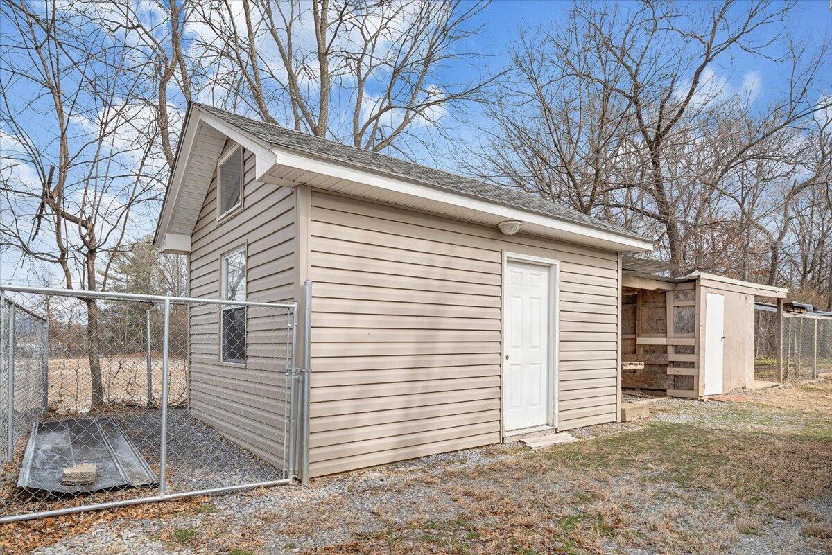 5001 Hildebrand Road Northwest Roanoke, VA 24012 - Photo 52 of 64 53-MIB09837