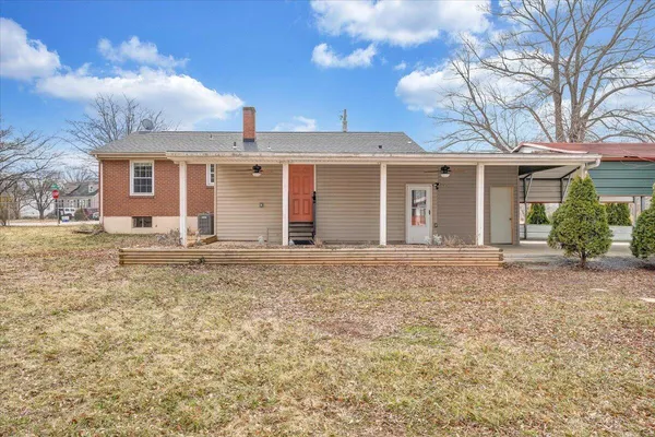 $329,900 | 5001 Hildebrand Road Northwest, Roanoke, VA 24012