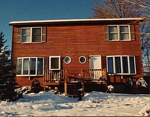 32 Bowles Court Pawtucket, RI 02860 - Photo 1 of 1 Exterior Front.
