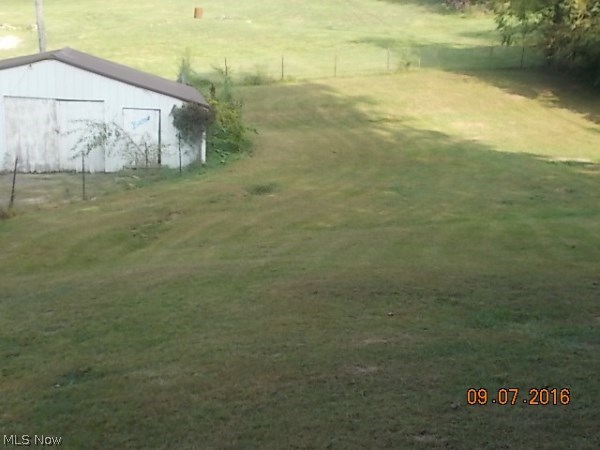 7167 Bloomfield Road Cambridge, OH 43725 - Photo 6 of 25