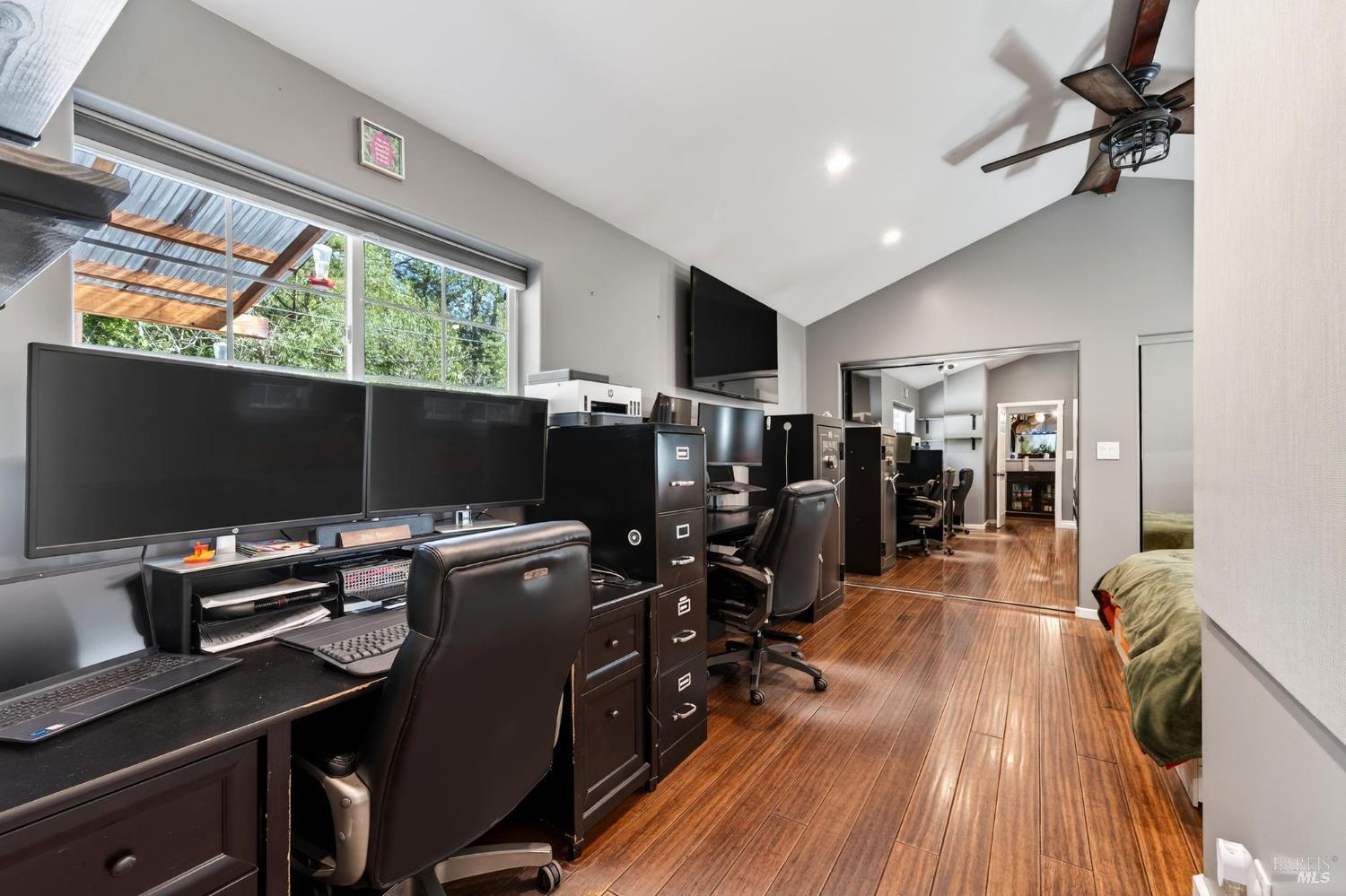 11207 Vellutini Road Forestville, CA 95436 - Photo 16 of 41