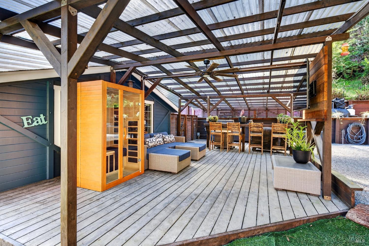 11207 Vellutini Road Forestville, CA 95436 - Photo 21 of 41