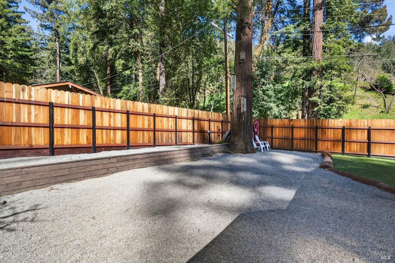 11207 Vellutini Road Forestville, CA 95436 - Photo 32 of 41