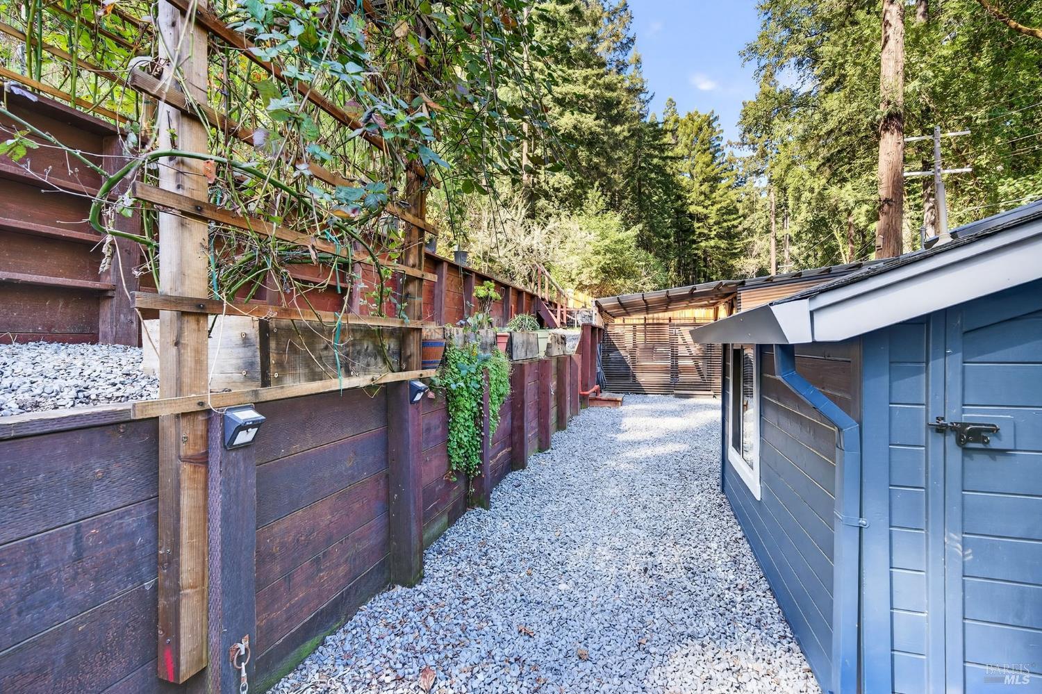 11207 Vellutini Road Forestville, CA 95436 - Photo 34 of 41