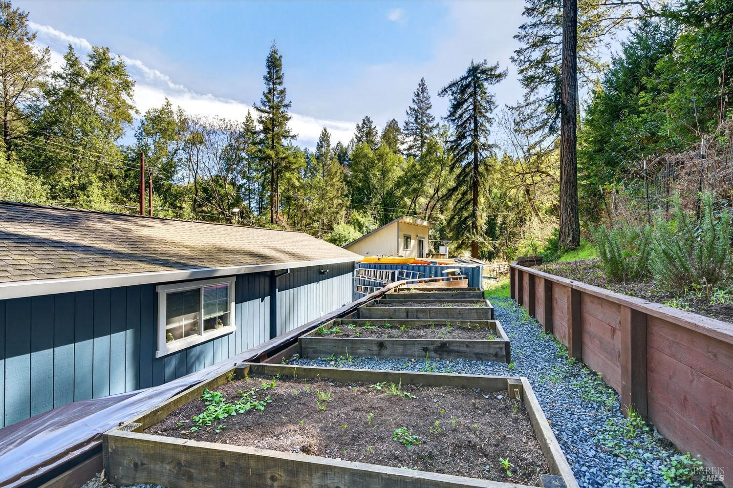 11207 Vellutini Road Forestville, CA 95436 - Photo 35 of 41