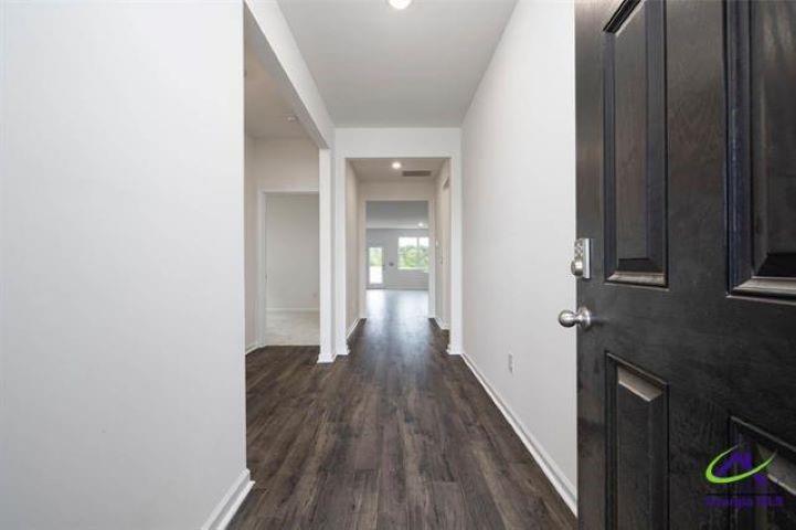 206 Cattle Drive Perry, GA 31069 - Photo 3 of 7 wooden floor in a gallery