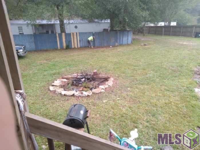 34675 Perkins Road Denham Springs, LA 70706 - Photo 3 of 6