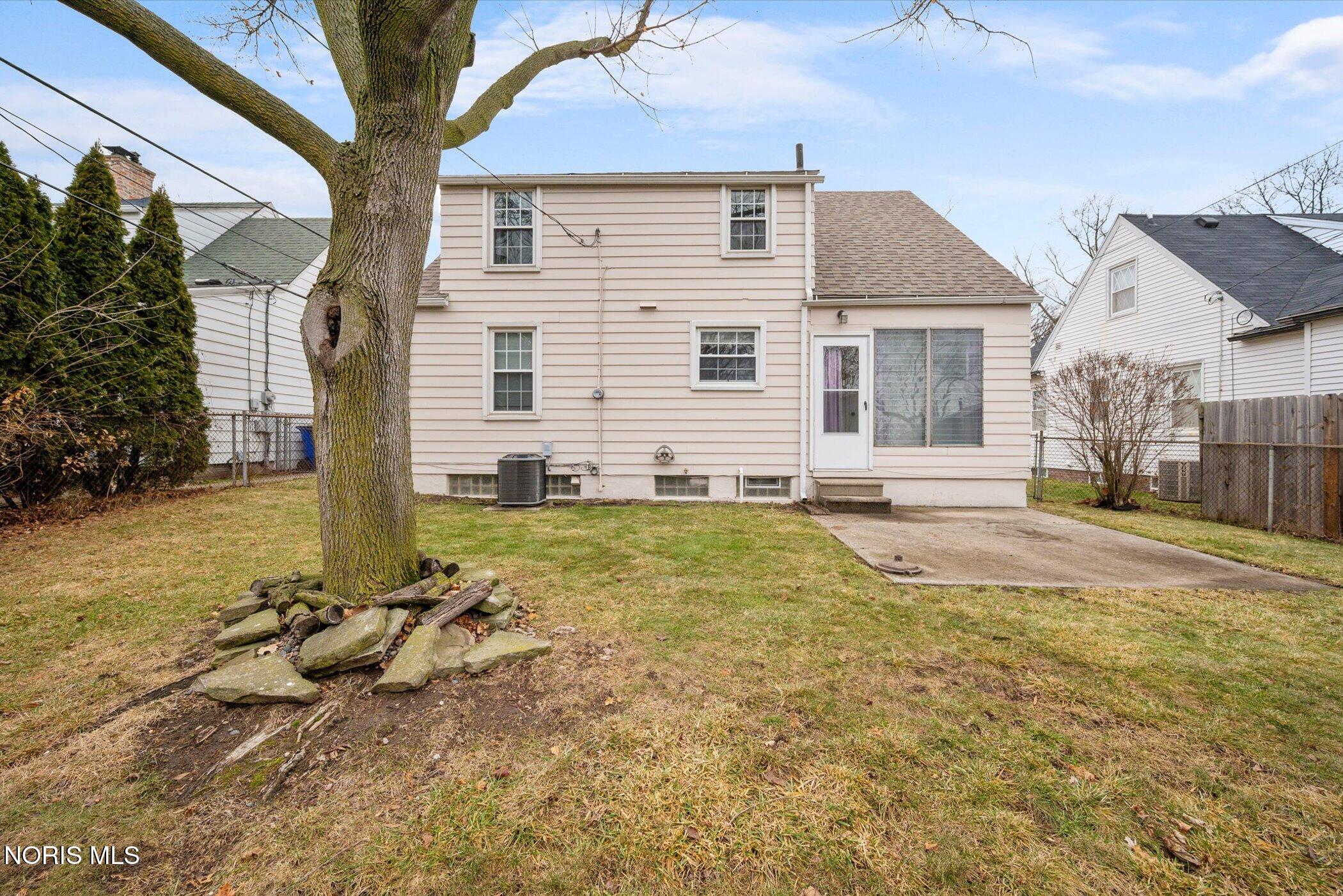 2207 Marlow Road Toledo, OH 43613 - Photo 31 of 34 31-DSC8803