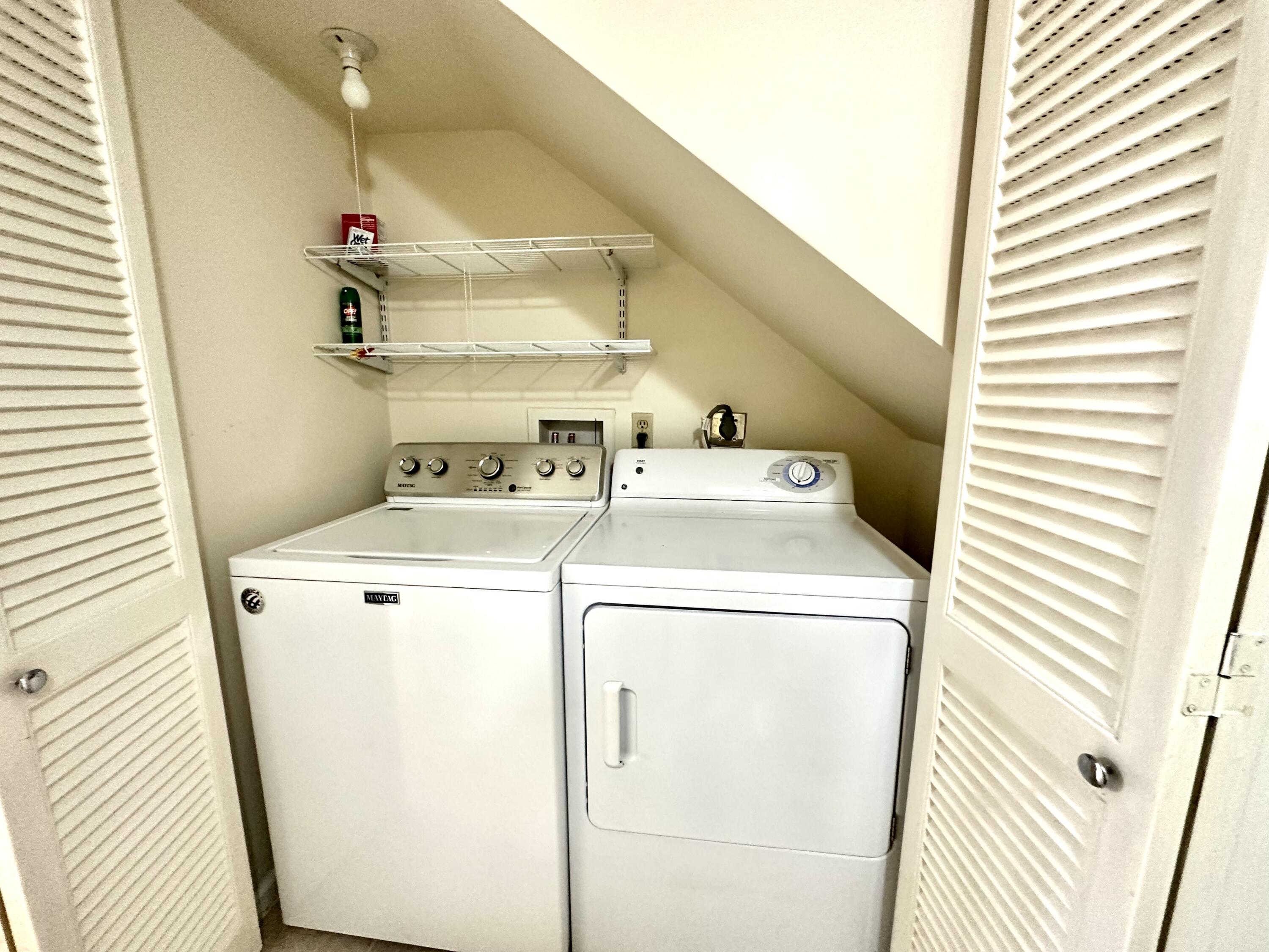 110 North Delaware Boulevard, Unit 11D Jupiter, FL 33458 - Photo 17 of 29 C128D5CA-E635-4C67-9D80-0F13AD2CBA02