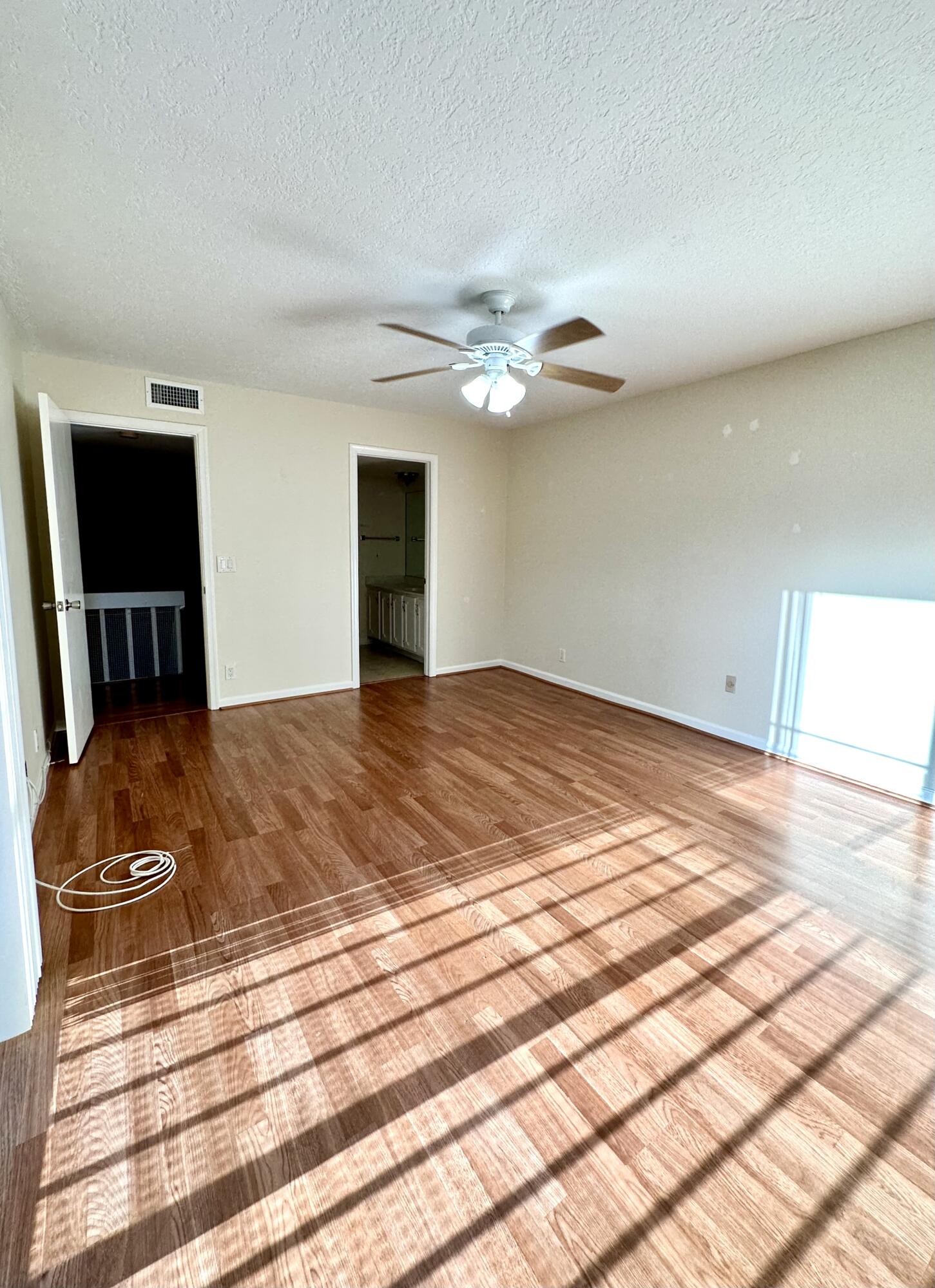 110 North Delaware Boulevard, Unit 11D Jupiter, FL 33458 - Photo 22 of 29 5799D4B1-1BE5-440B-8709-C5AD043B3DDA