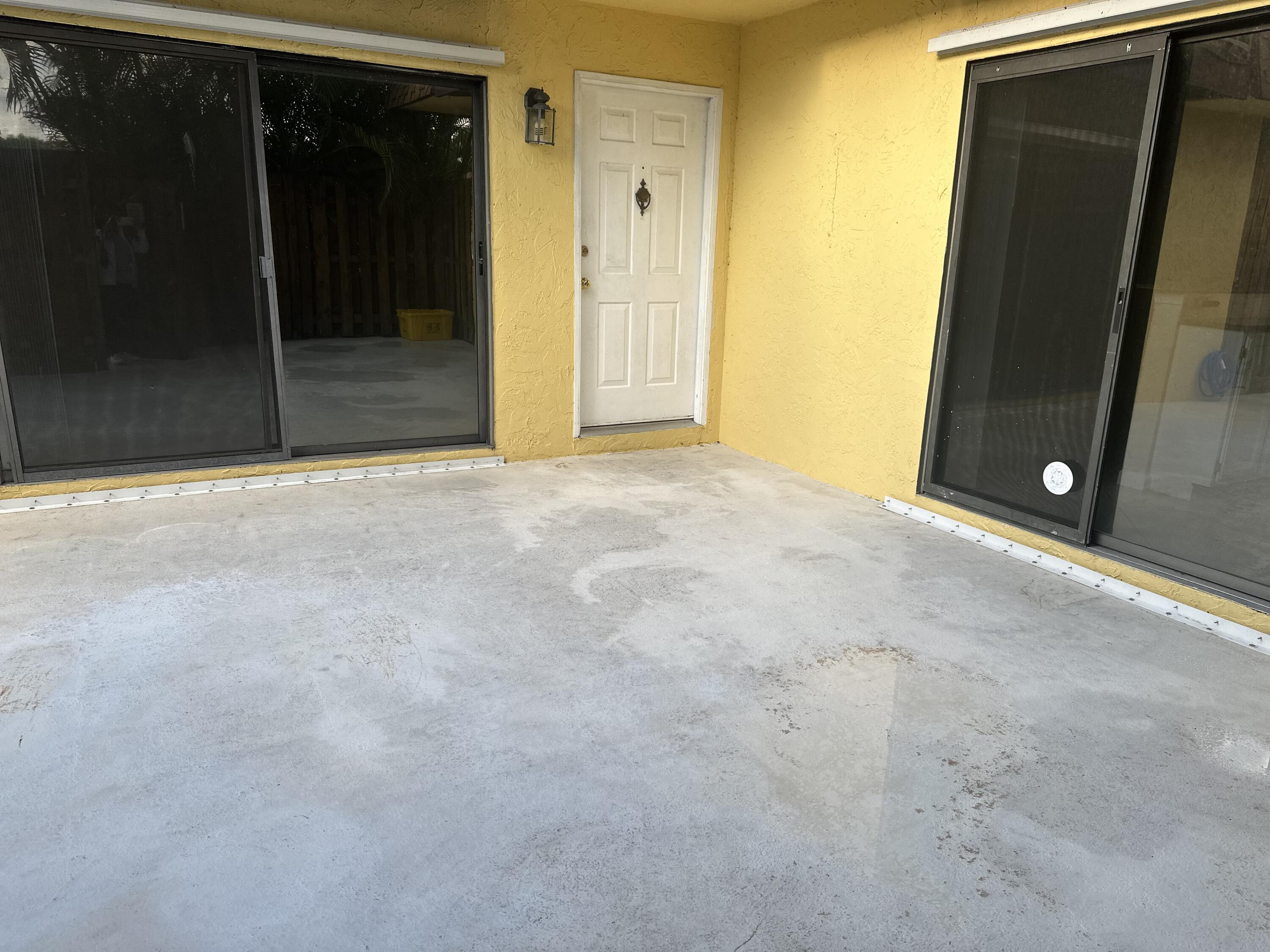110 North Delaware Boulevard, Unit 11D Jupiter, FL 33458 - Photo 7 of 29 B2999670-F9AF-4E83-B036-34D97373DE3F