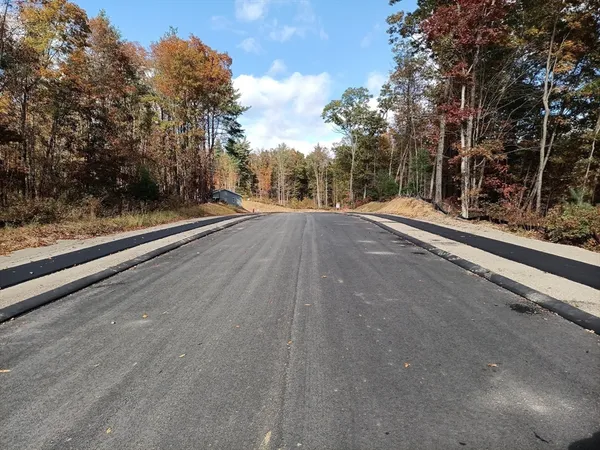 $450,000 | Lot 1 Berry Farms Road, Sturbridge, MA 01566