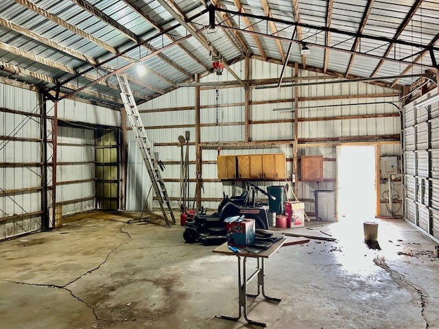 1515 6 Points Road Bloomington, IL 61701 - Photo 9 of 29 a view of livingroom with furniture