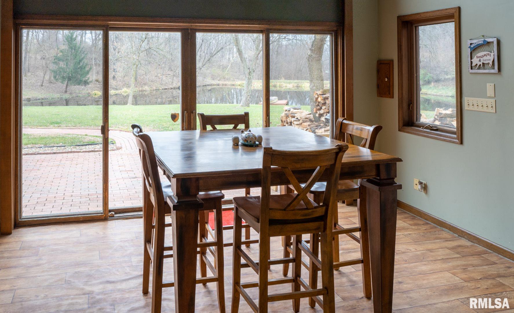 31298 Lynn Road Oakford, IL 62673 - Photo 15 of 50