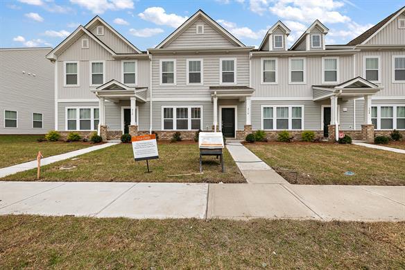 310 Surfbird Road Summerville, SC 29486 - Photo 1 of 22 BN0A1395
