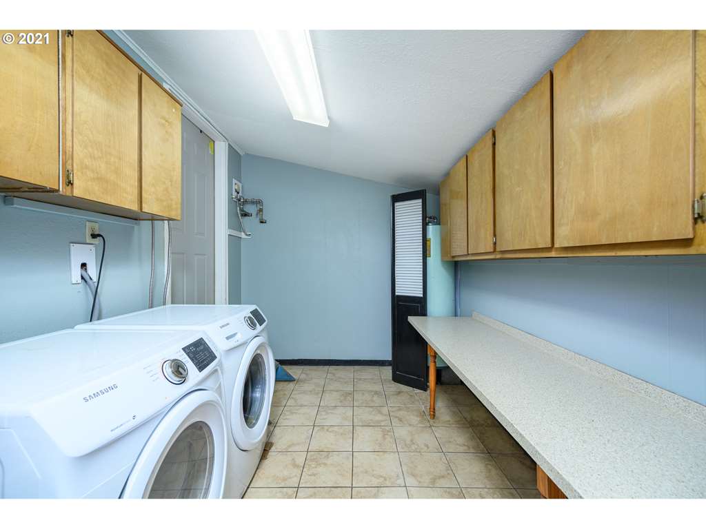 6920 Southeast Wallace Road Dayton, OR 97114 - Photo 13 of 30 Gallery Image 13