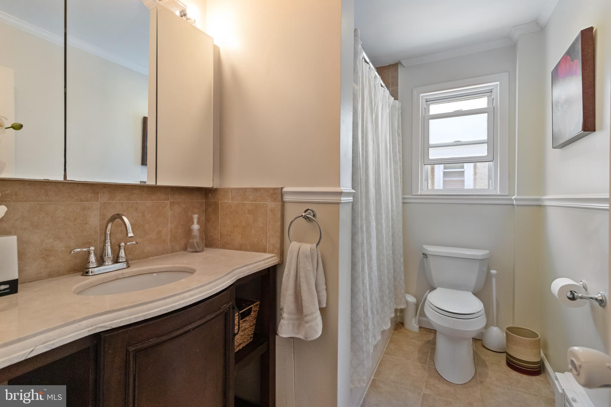 21 Waverly Road Havertown, PA 19083 - Photo 14 of 26 Hall Bathroom
