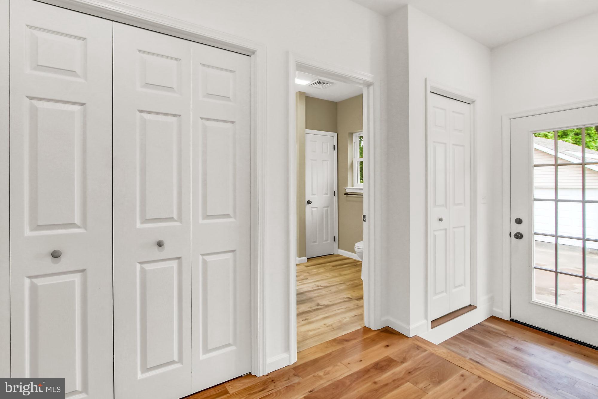 45 Boonetown Road Birdsboro, PA 19508 - Photo 13 of 23 Foyer