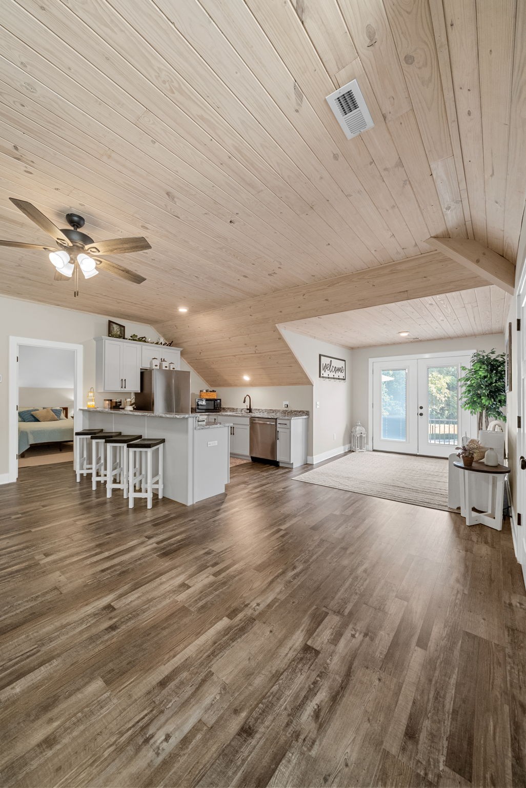 2834 Mosley Ferry Road Ashland City, TN 37015 - Photo 82 of 89 a view of a living room and kitchen