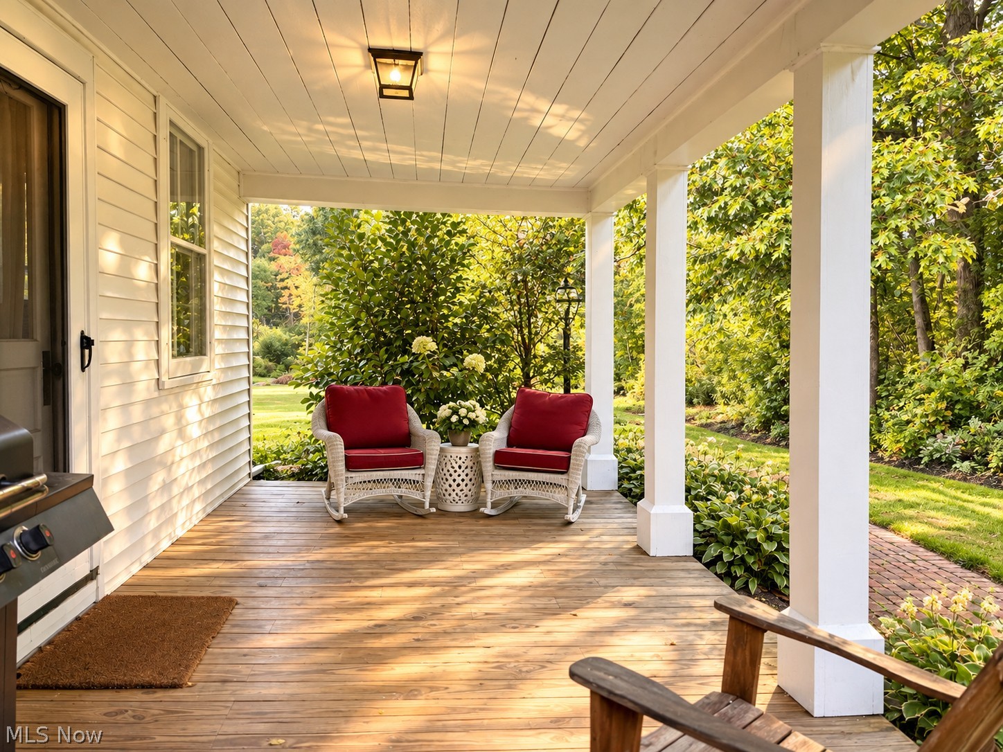 10215 Chardon Road Chardon, OH 44024 - Photo 35 of 48 Porch
