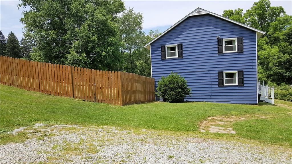 5 Primrose Road McDonald, PA 15057 - Photo 2 of 15 Gallery Image 2