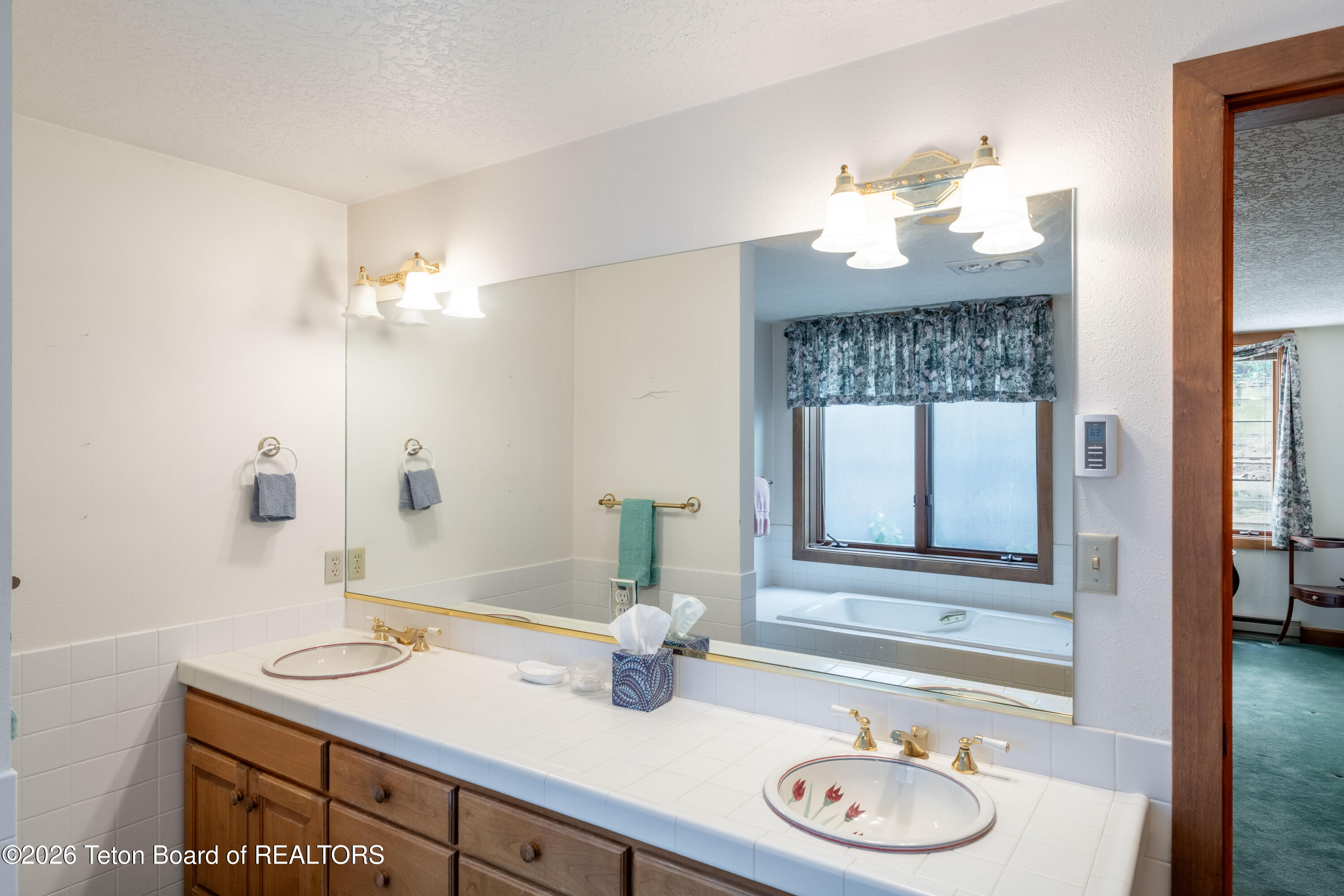 120 Rancher Street, Unit 6 Jackson, WY 83001 - Photo 12 of 25 Bathroom suite 1
