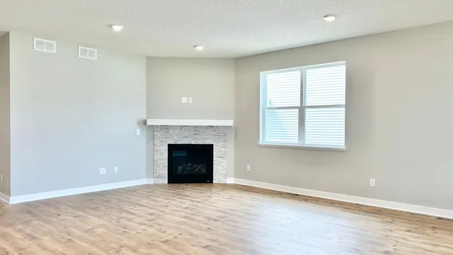 $523,000 | 2483 Marsh View, Shakopee, MN 55379