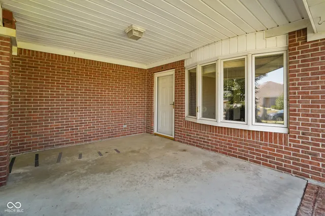 $260,000 | 11830 Civic Circle, Mooresville, IN 46158