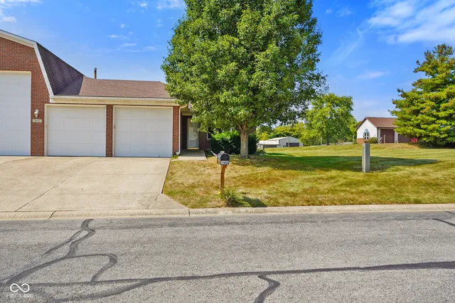 $260,000 | 11830 Civic Circle, Mooresville, IN 46158