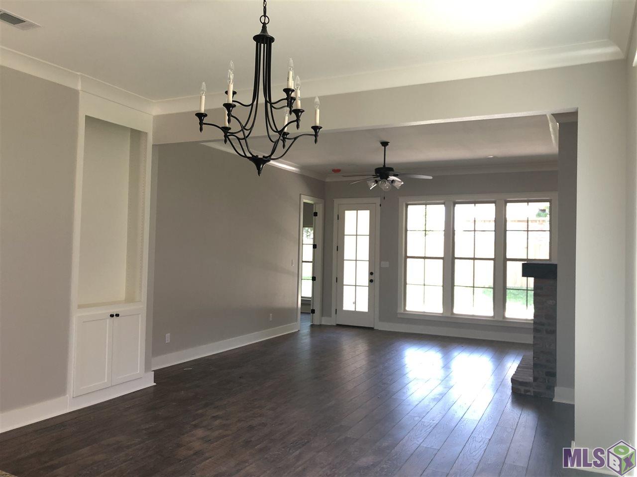 7110 Rue Lierre Street Zachary, LA 70791 - Photo 6 of 22 Gallery Image 6