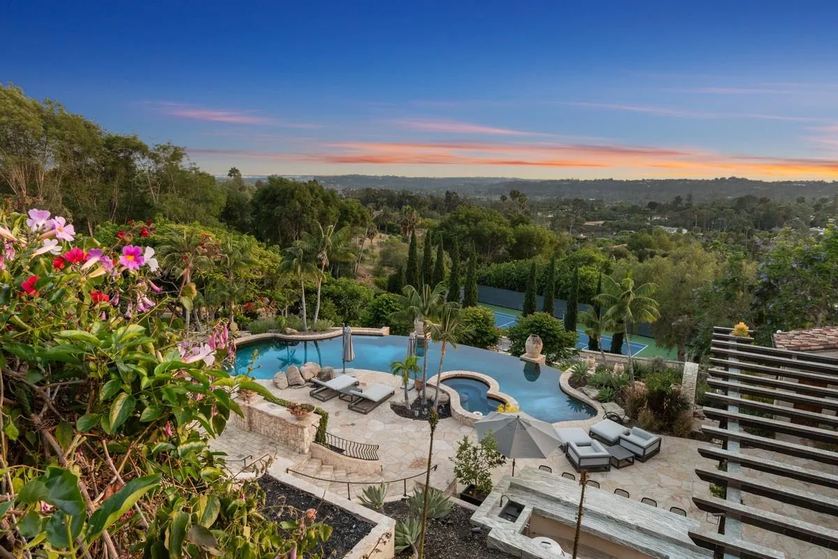 6720 Las Colinas Rancho Santa Fe, CA 92067 - Photo 24 of 36 a view of a terrace with sitting area