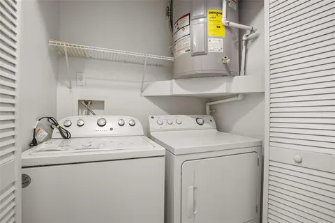 $1,850 | 2720 Sunrise Court, Unit 2, Orlando, FL 32806