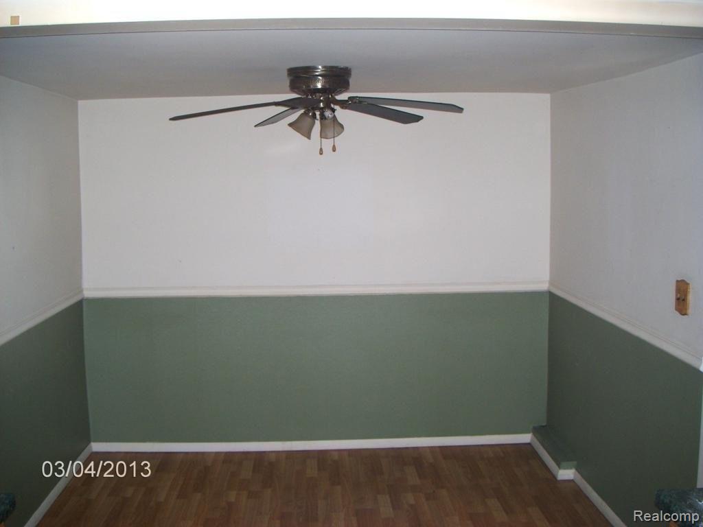 6232 Metcalf Road Jeddo, MI 48032 - Photo 14 of 23 Eating area