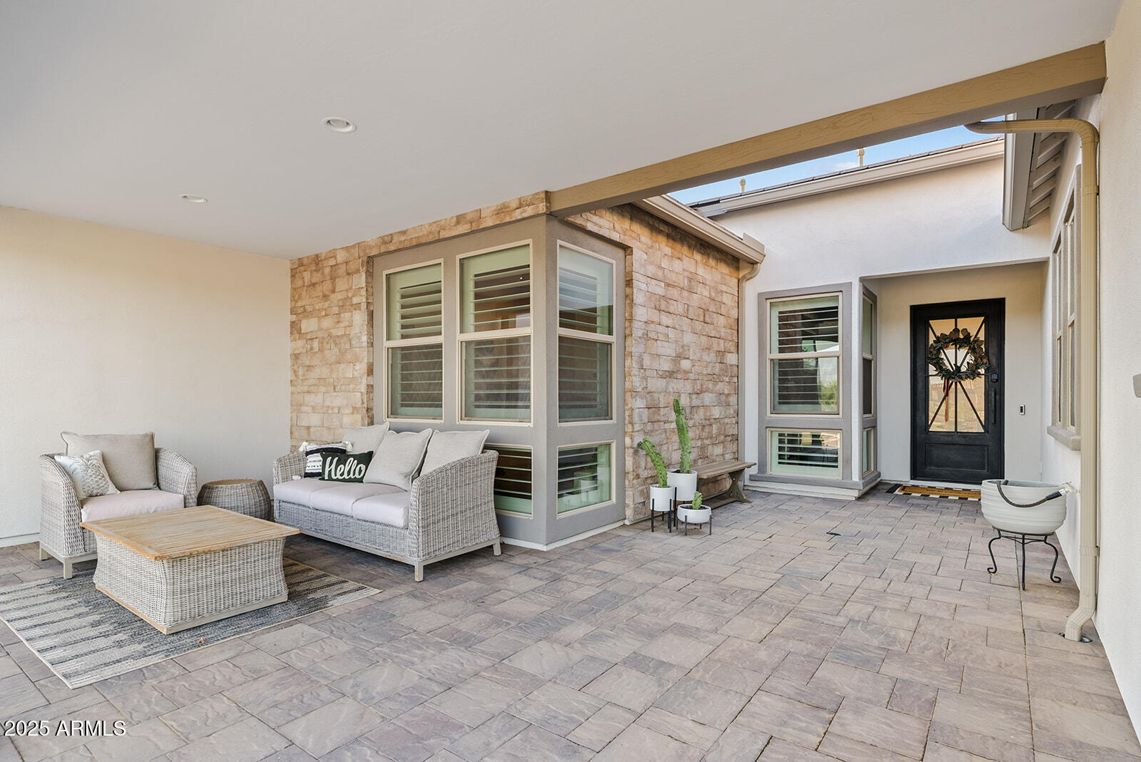 1542 East Blue Ridge Way Gilbert, AZ 85298 - Photo 3 of 51 Private Front Patio