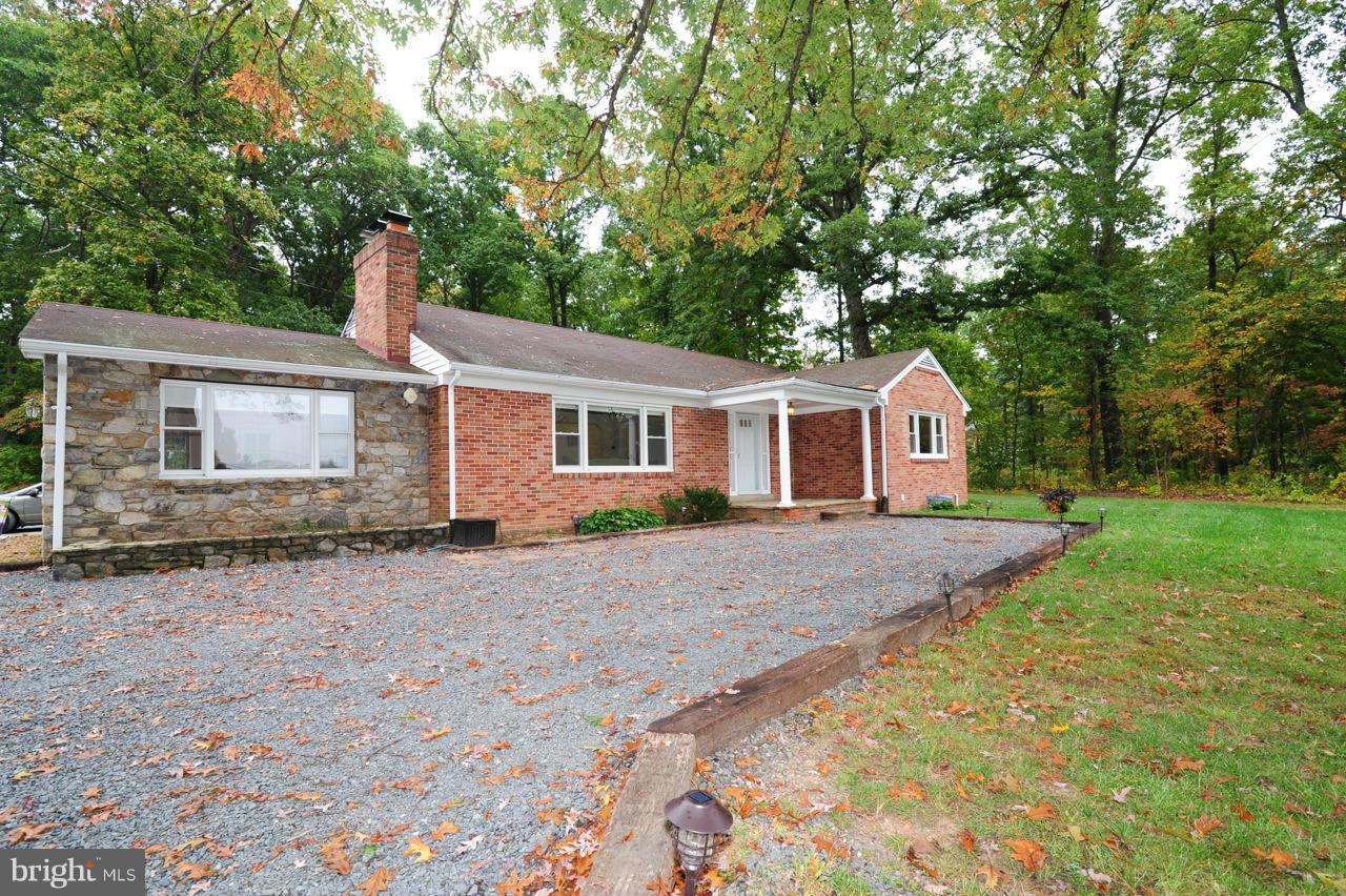 18892 Airmont Road Purcellville, VA 20132 - Photo 1 of 29 Exterior (Front)