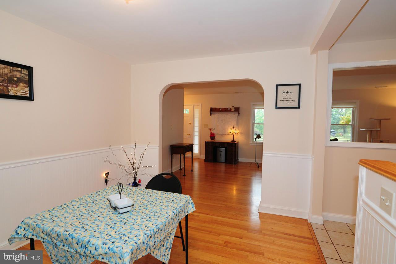 18892 Airmont Road Purcellville, VA 20132 - Photo 8 of 29 Dining Room