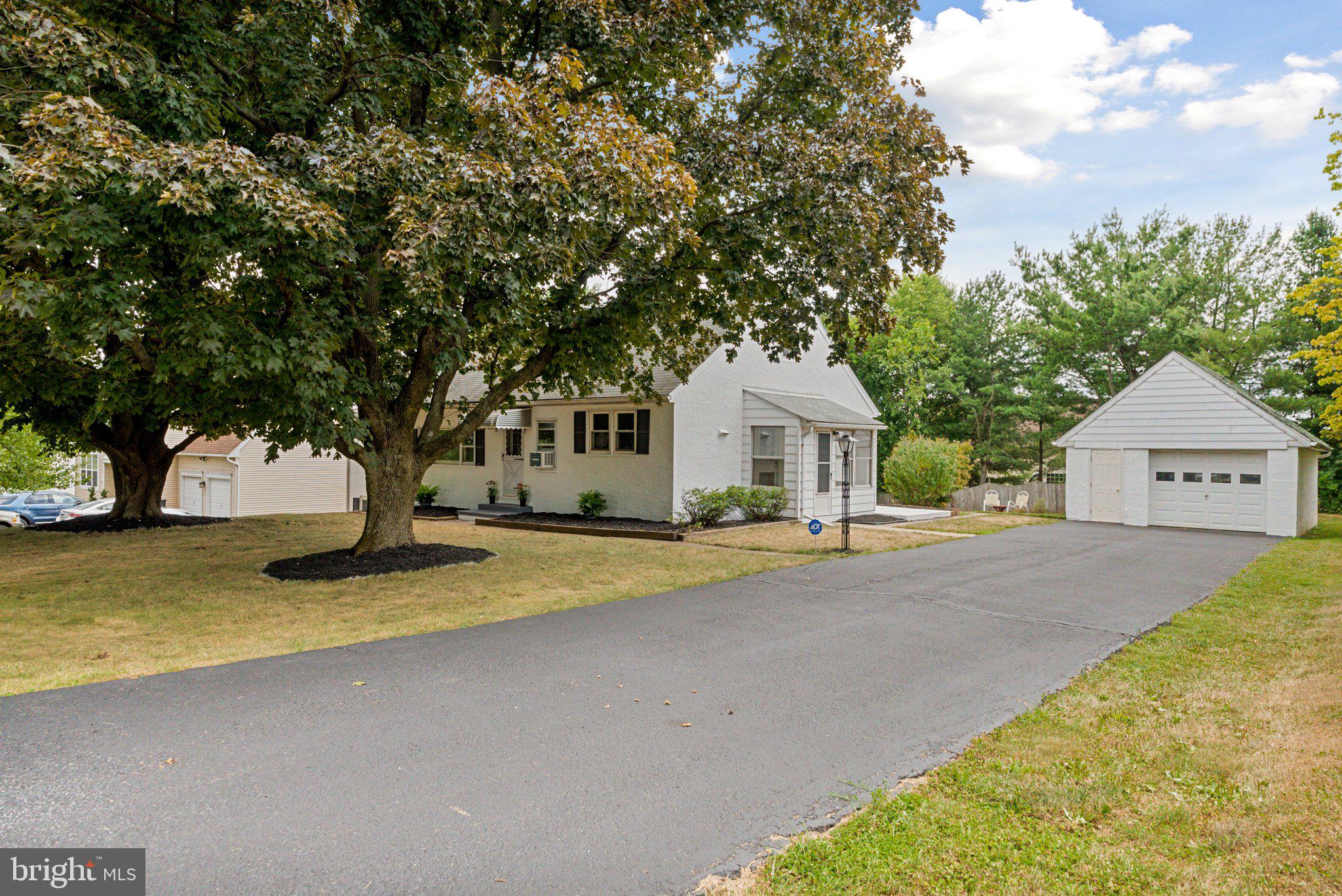 416 Vaughn Road Royersford, PA 19468 - Photo 2 of 34 Gallery Image 2