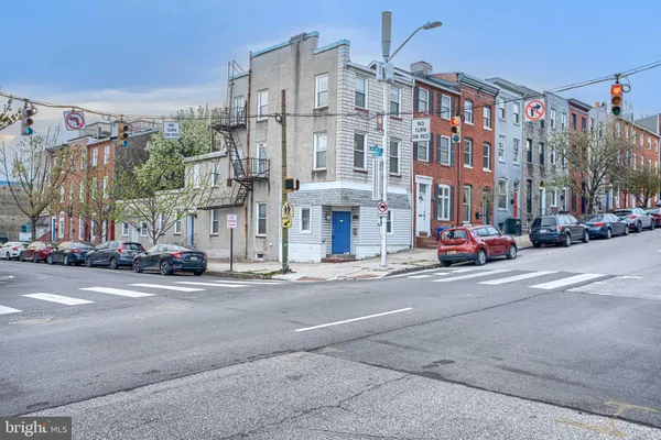 $2,795 | 250 South Washington Street, Baltimore, MD 21231