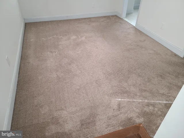 $2,795 | 250 South Washington Street, Baltimore, MD 21231