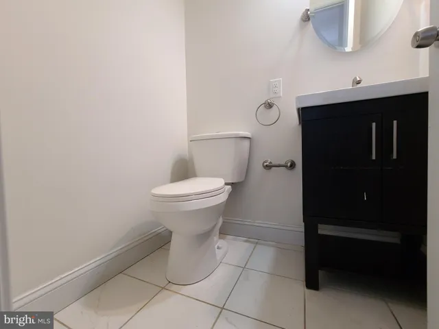 $2,795 | 250 South Washington Street, Baltimore, MD 21231