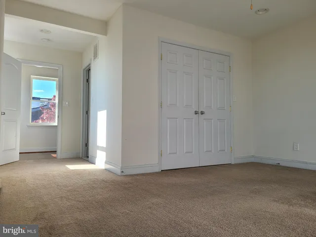 $2,795 | 250 South Washington Street, Baltimore, MD 21231