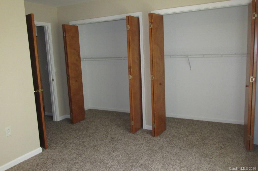 332 11th Street Southwest, Unit B Hickory, NC 28602 - Photo 4 of 10