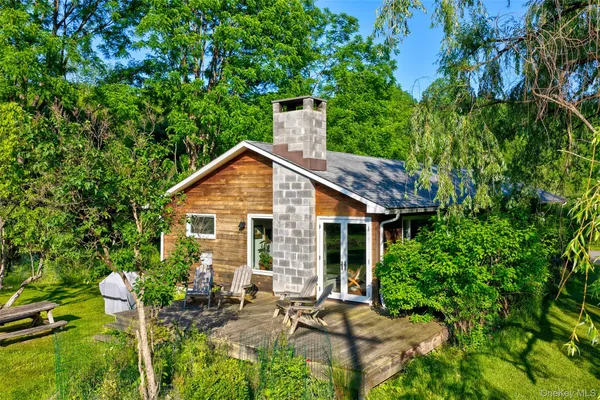 $525,000 | 399 Delaware Drive, Narrowsburg, NY 12764