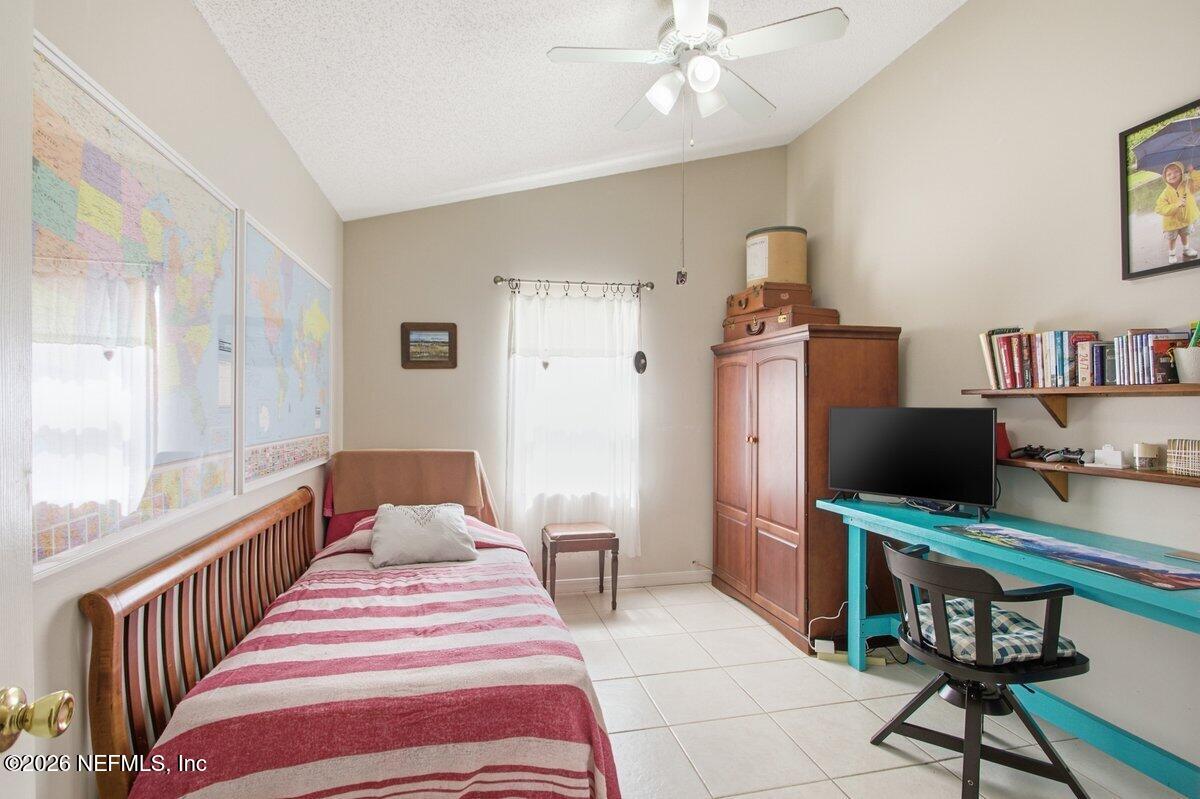 444 Island View Circle St. Augustine, FL 32095 - Photo 10 of 12 OfficeBedroom