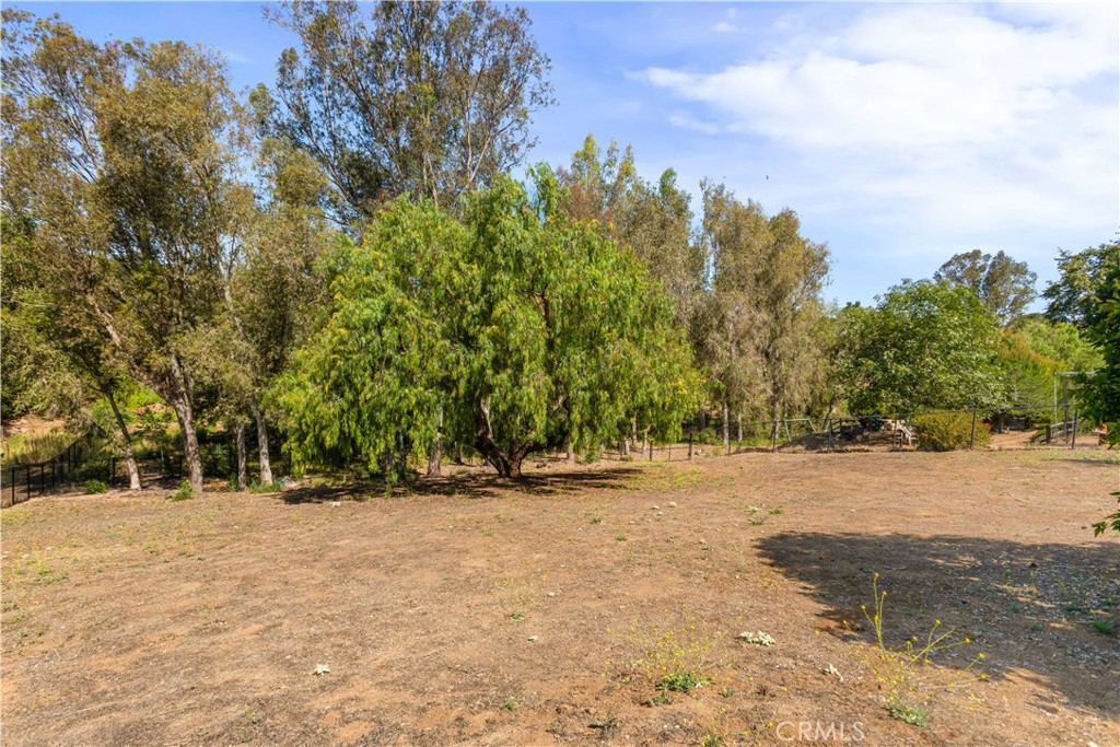 1691 Pepper Tree Place Fallbrook, CA 92028 - Photo 33 of 51