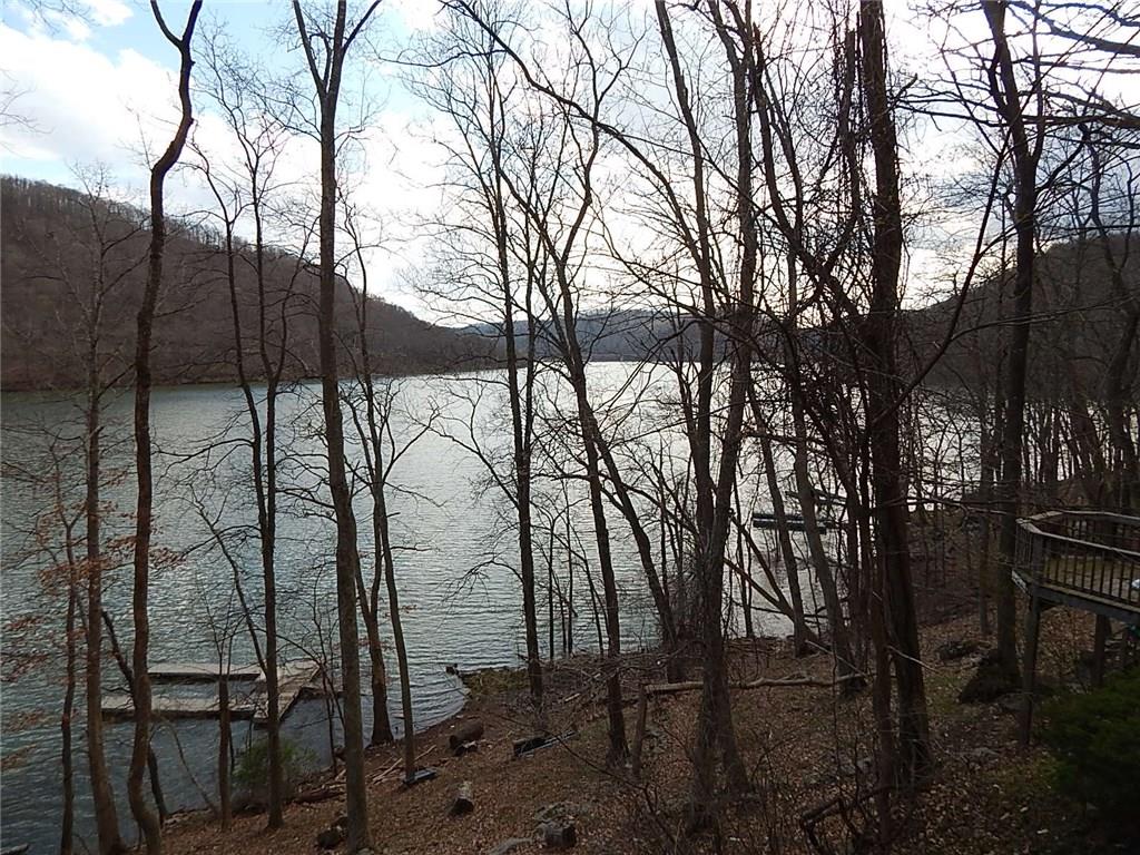 351 Eicher Road Confluence, PA 15424 - Photo 2 of 17