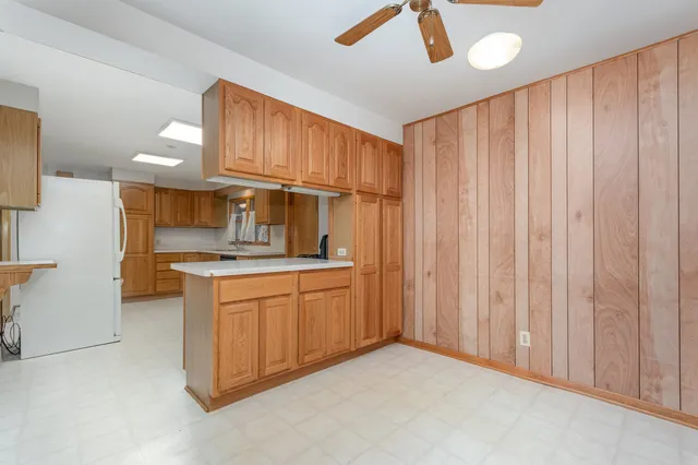 $449,900 | 20873 West Rand Court, Palatine, IL 60074