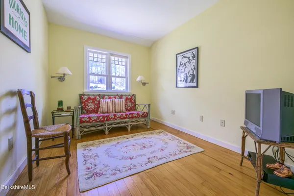 $2,998,000 | 11 Mahkeenac Terrace, Stockbridge, MA 01262