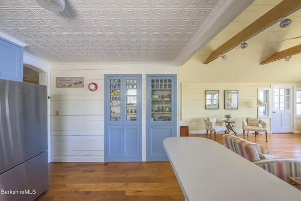 $2,998,000 | 11 Mahkeenac Terrace, Stockbridge, MA 01262